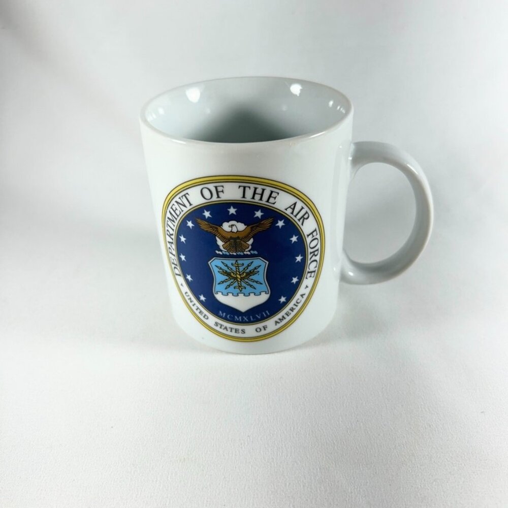USAF OFFICIAL DEPARTMENT OF THE AIR FORCE (USAF) CERAMIC MUG
